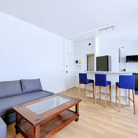 شقة Cosy Flat Near Paris & *